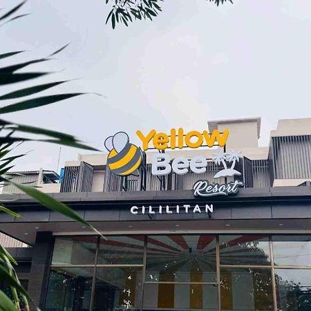 Yellow Bee Resort Cililitan Jakarta Exteriér fotografie