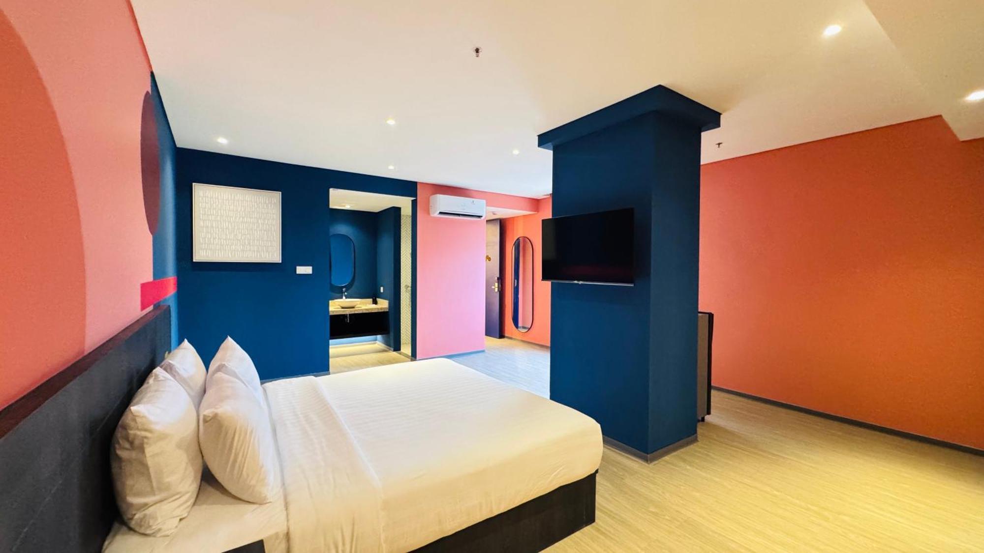 Yellow Bee Resort Cililitan Jakarta Exteriér fotografie
