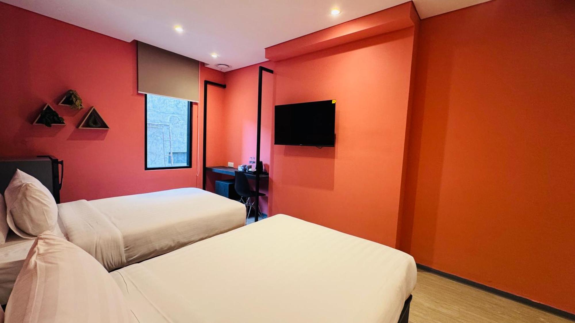 Yellow Bee Resort Cililitan Jakarta Exteriér fotografie